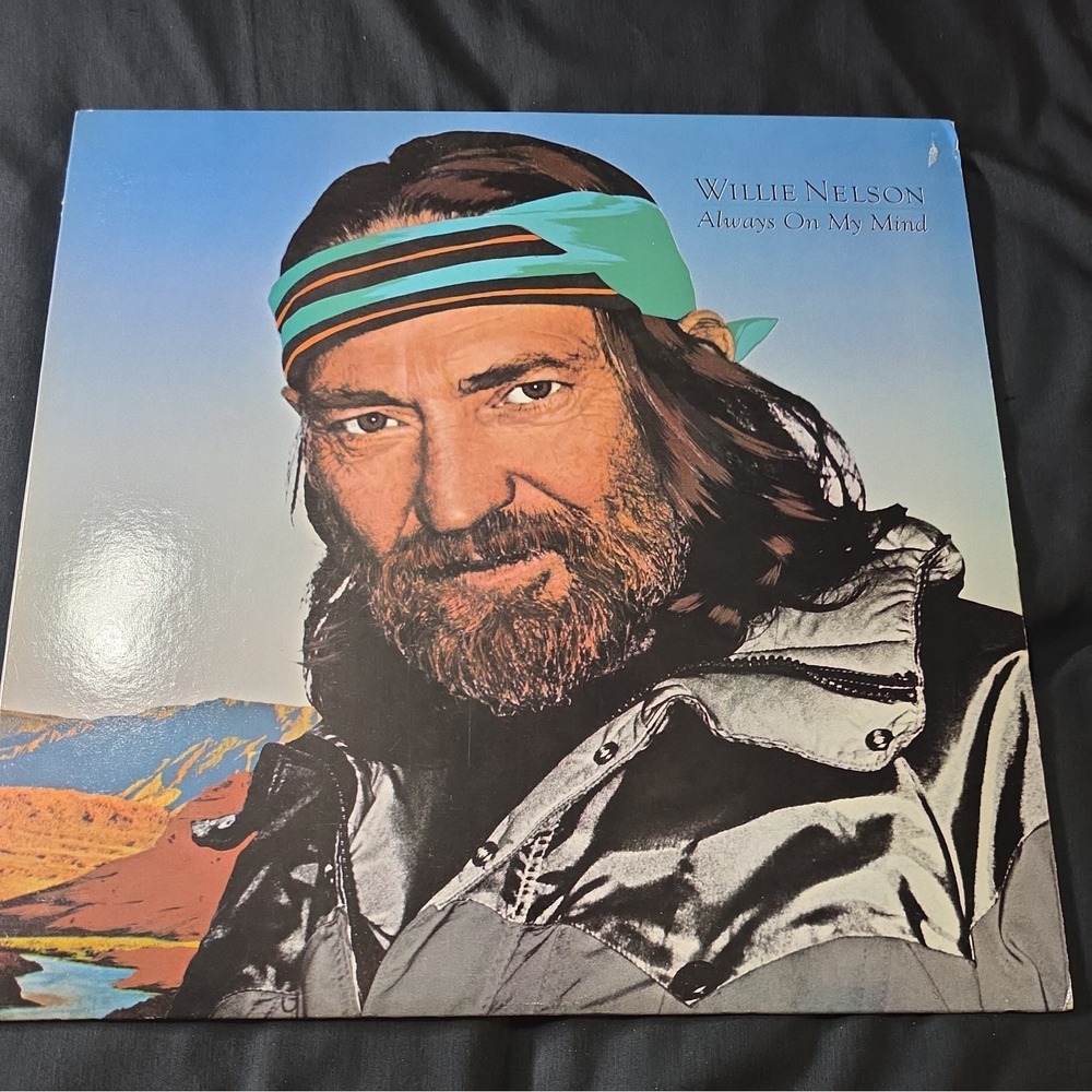**NEW** Willie Nelson – Always On My Mind LP Vinyl Record Album FC 37951